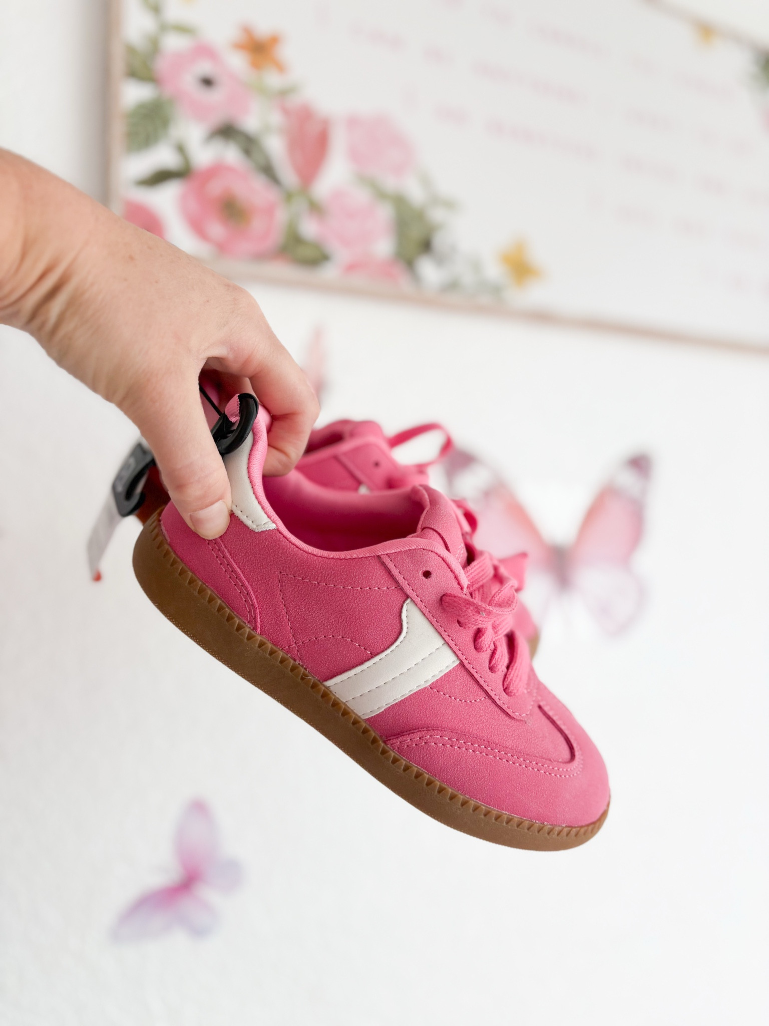 If you know you know! Kids dupe 💕

#LTKKids #LTKShoeCrush