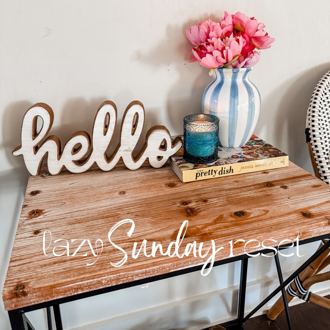 Last lazy Sunday of holiday break over here🧺
The kids are heading back to school, I’m headed back to work full-time, and I’m doing a few small things today to make this week feel a little smoother as we get back into our routine.

#sundayreset #backtoschoolroutine #cozymomlife #slowdownseason #workingmom