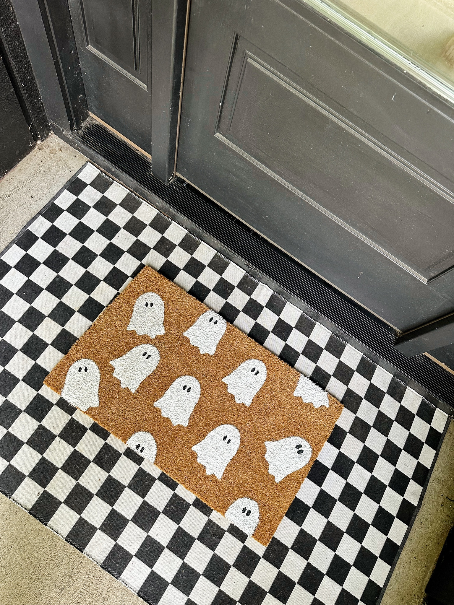 Everything I used for my DIY ghost welcome mat 👻✨ #diy #halloweendiy #halloween 

#LTKhome #LTKSeasonal #LTKunder50