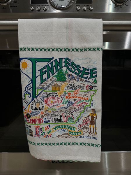Tennessee dish/kitchen towel - got this as a gift for my mom when I went to Nashville for the first time! 🤠

#LTKGiftGuide #LTKtravel #LTKfindsunder50
