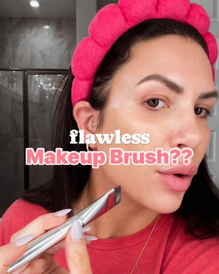 Flawless foundation makeup brush! 
#amazon #amazonbeauty 

#LTKbeauty