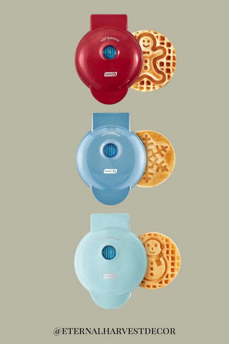 Christmas is a week away! Have you thought of breakfast? These little waffle makers make it so easy to make a magical breakfast. 