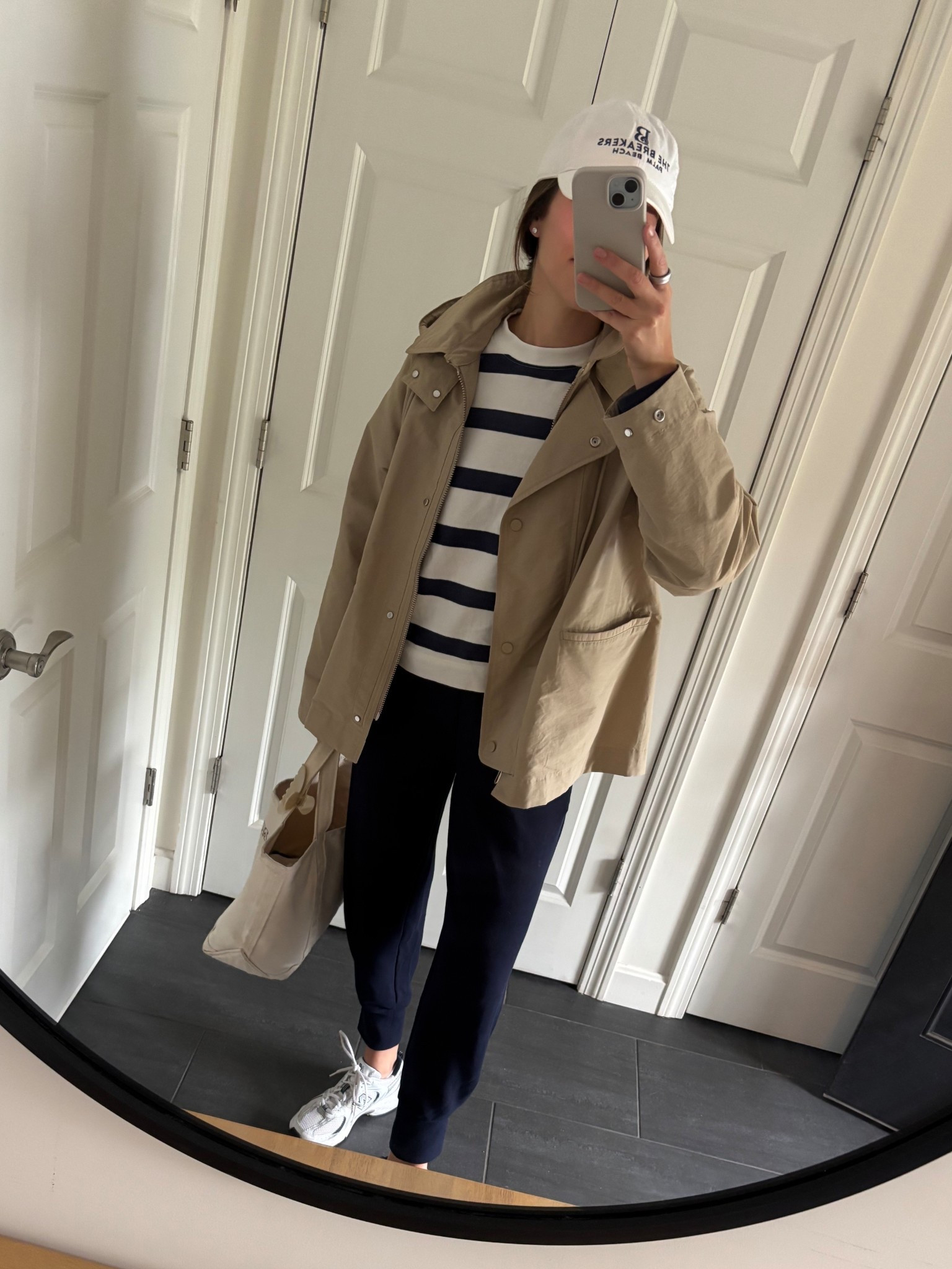 Tee TTS in a small
Pants TTS in a small, I wear the 27.5” inseam
Jacket runs oversized in a smalll

#LTKSeasonal #LTKStyleTip #LTKActive