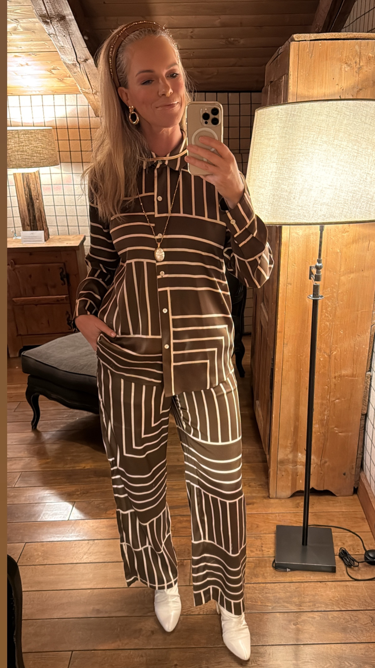 Last Night’s Look ✨ love this silk set that can be dressed up or down and is so chic in any setting! It was perfect for a cozy candlelit fondue restaurant and would be equally perfect for a scene-y hotspot!

#LTKOver40 #LTKWatchNow #LTKTravel