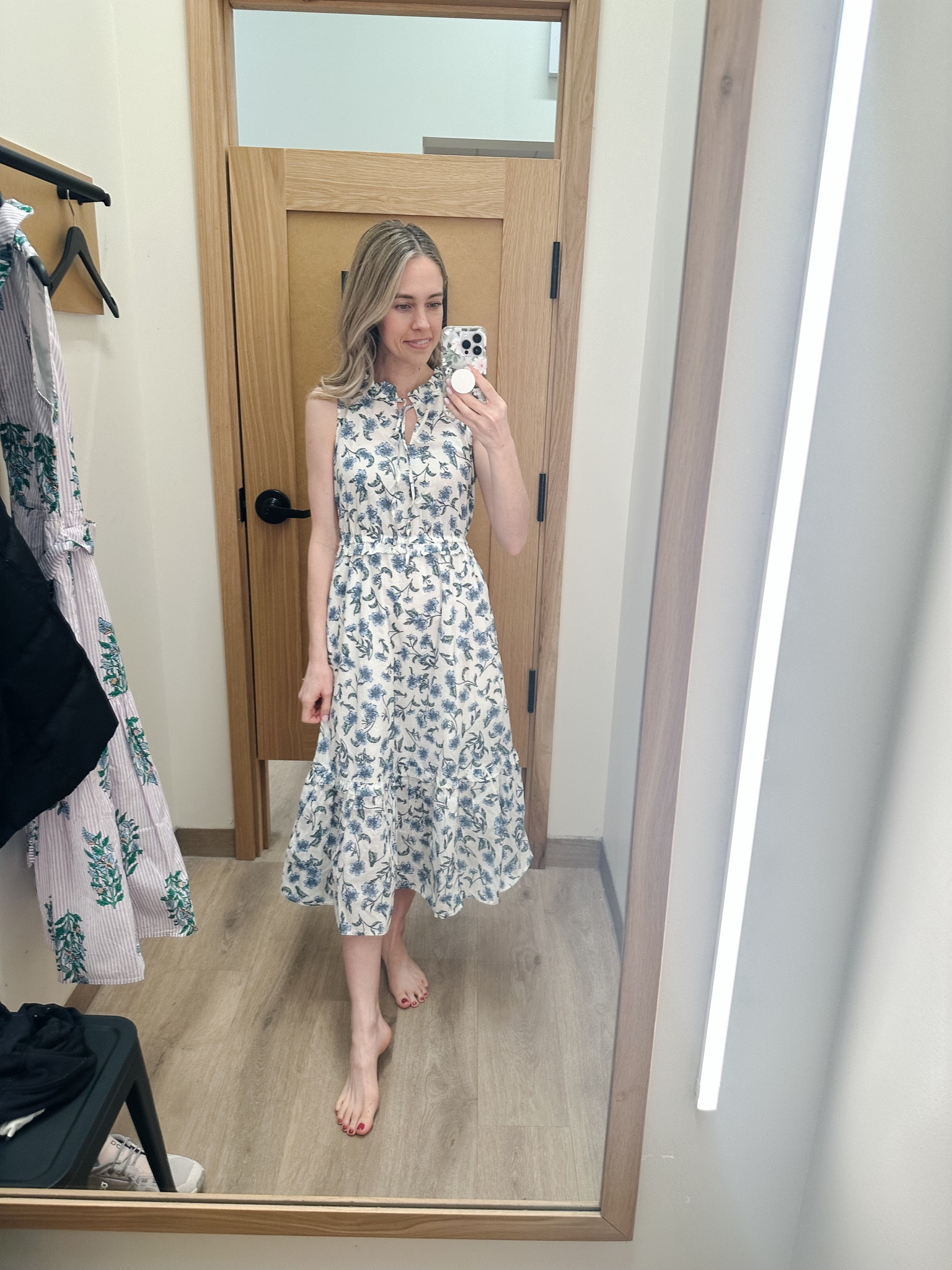 Sweet spring dress! I’m in a 0, but would prefer the 00  

#LTKfindsunder100