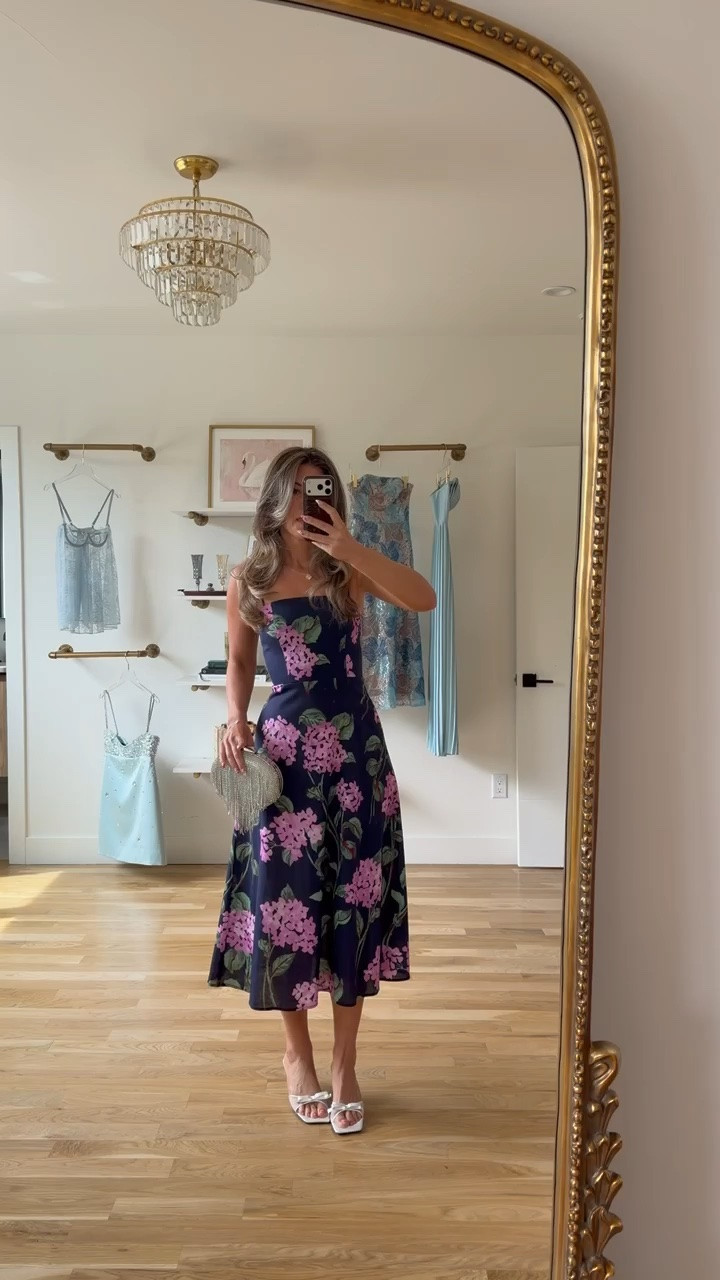 @bloomingdales summer dress by AQUA that can be dressed up or down for any occasion! 

#bloomiespartner

Wearing my usual small

Spring event
Summer party
Resortwear
Denim
Short
Destination
Vacation
Wedding guest
Formal event

#LTKSeasonal #LTKootd #LTKU