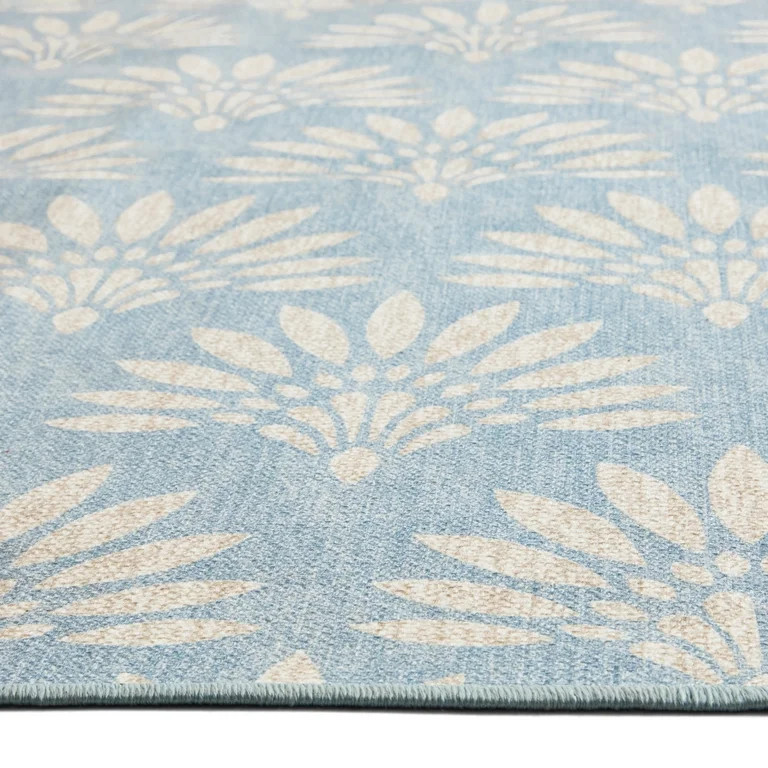 Better Homes & Gardens Blue Fan Palm Outdoor Washable Area Rug, 5' x 7' | Walmart (US)