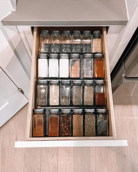 Spice drawer organizer! If you have a bigger or smaller drawer than I do there are different sizing options.

(Also I put the labels on the lids because I think it looks cleaner)

#kitchen #organizing #spicedrawer #amazon #sale

#LTKunder50 #LTKhome #LTKsalealert