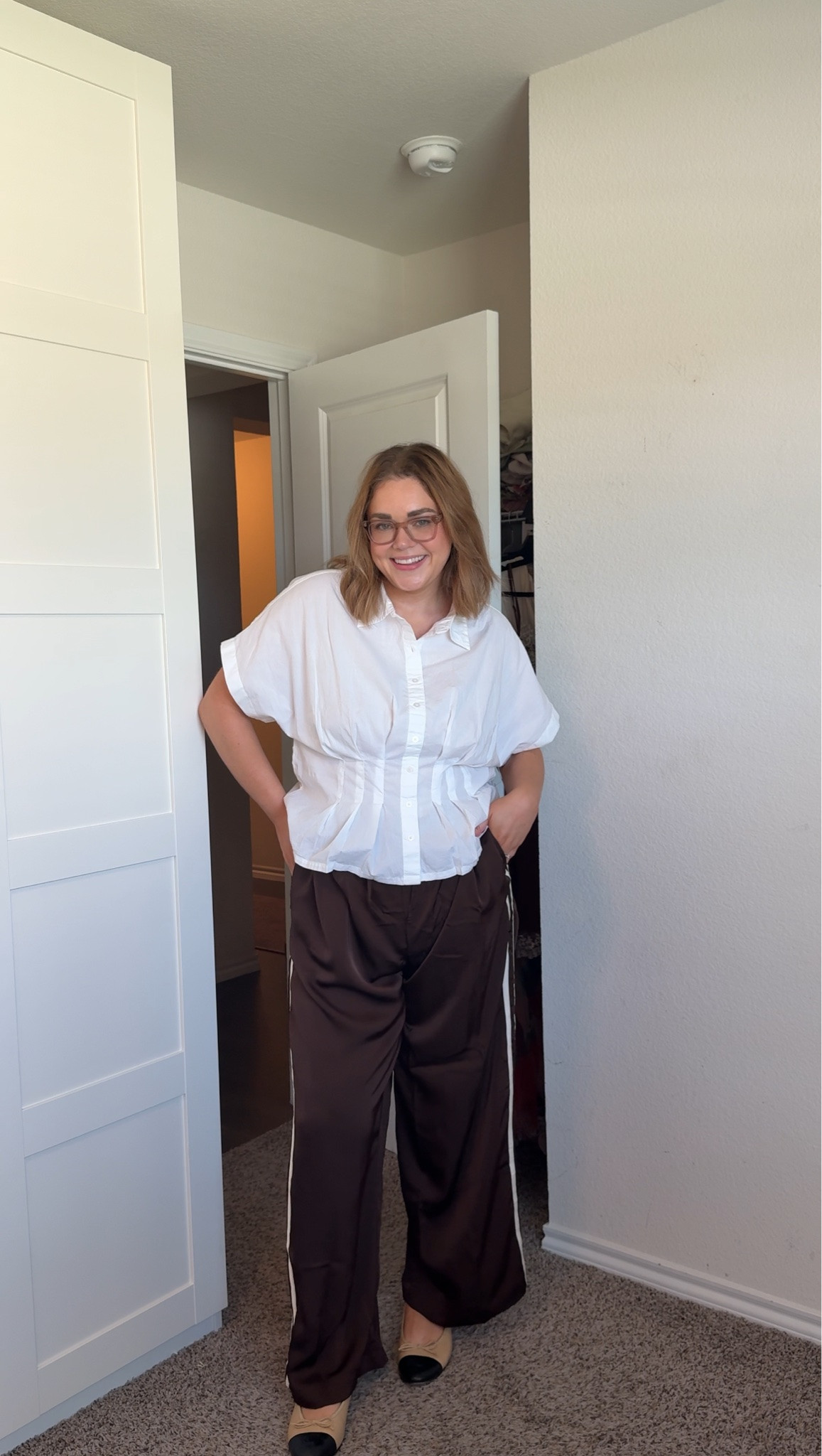 Work office teacher outfit wearing xl in top and pants but size down in pants

#LTKSaleAlert #LTKMidsize