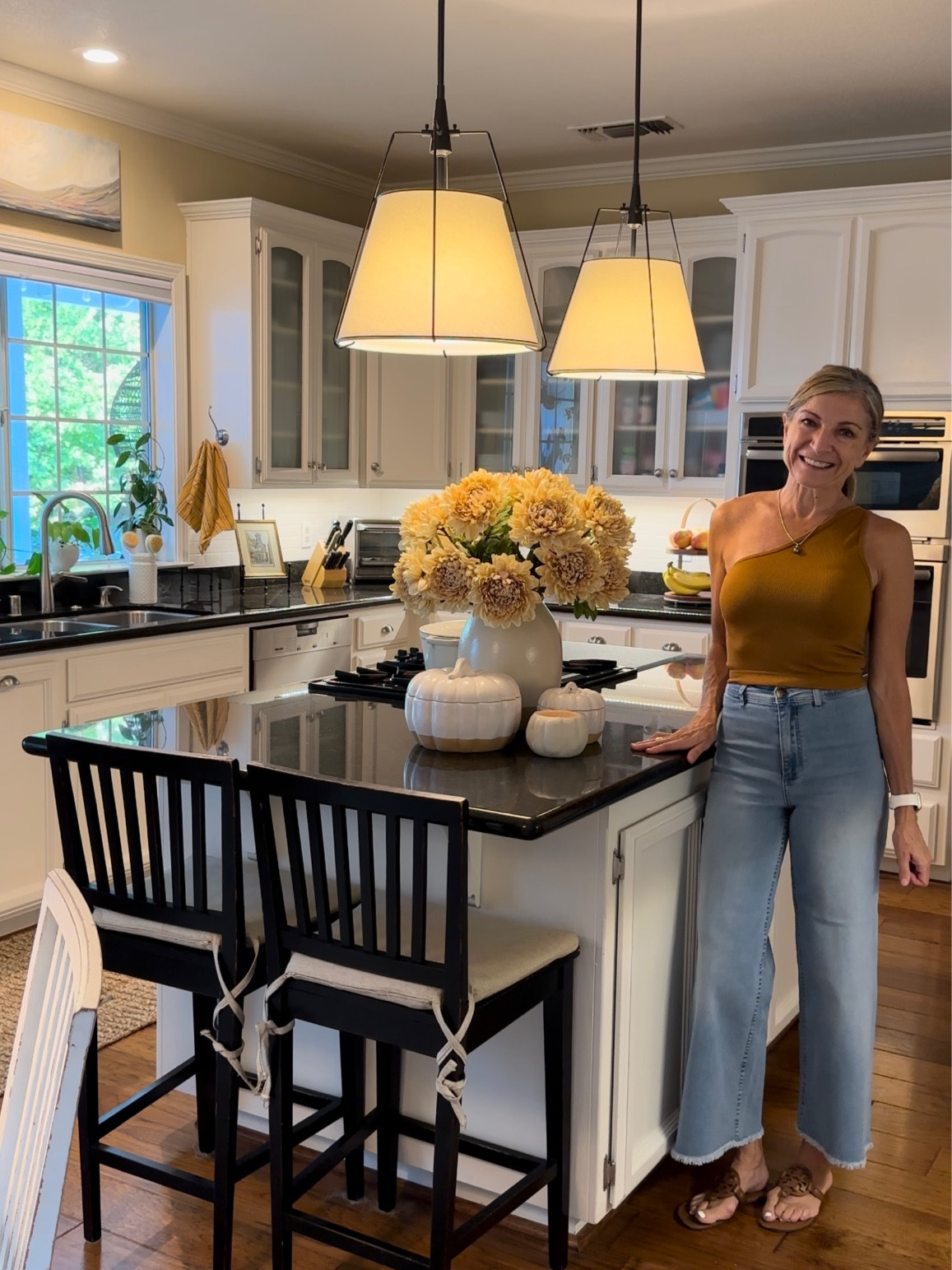 Some fun fall stuff I grabbed while out running errands last weekend! Linked my outfit too. 

#LTKSeasonal #LTKhome #LTKHoliday