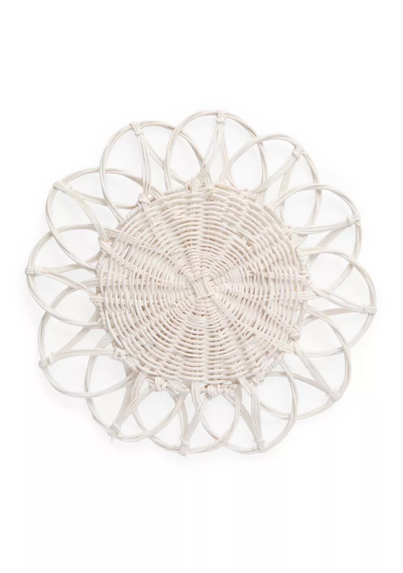 Woven Petal Charger Placemat | Belk