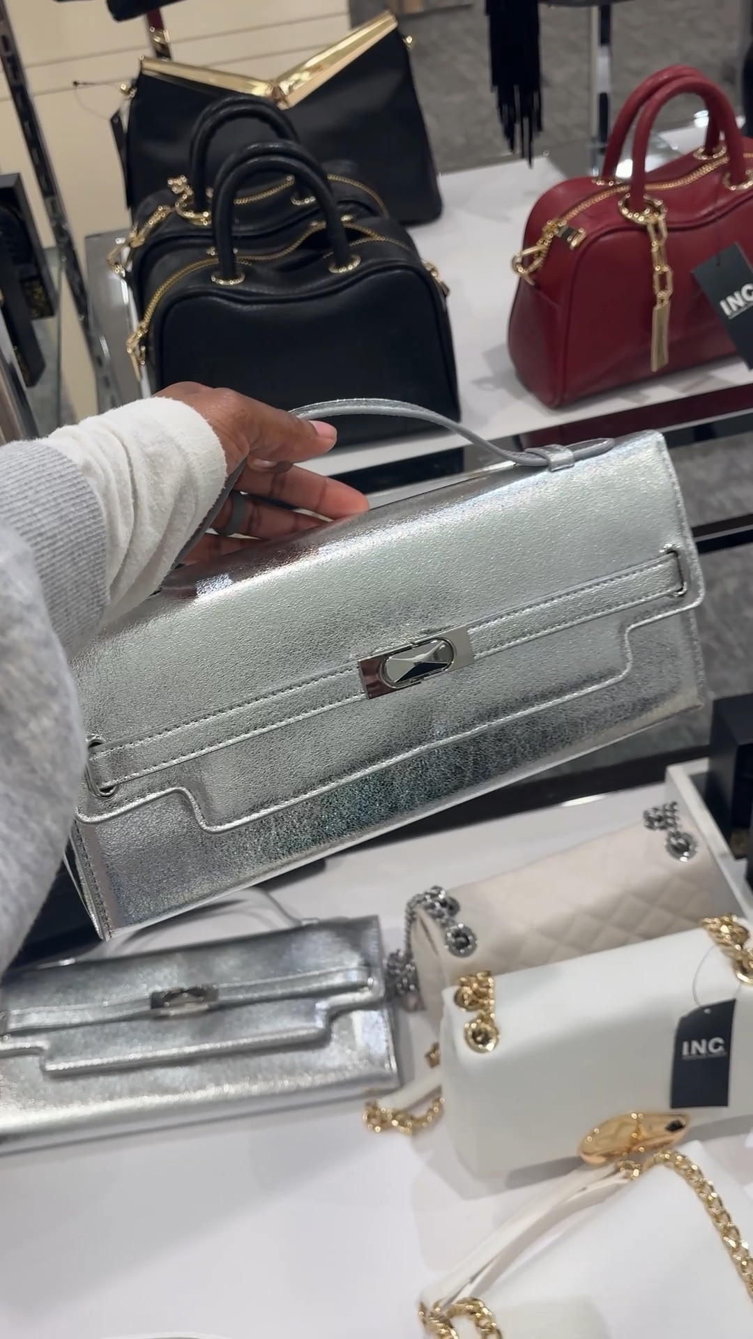 This bag is perfect for The Holidays. Great for party’s 

#LTKHoliday #LTKFindsUnder50 #LTKGiftGuide