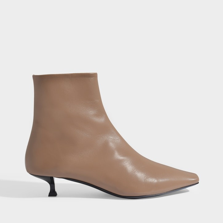450 €                     270 €                   - 40% | Monnier Paris (ROW)