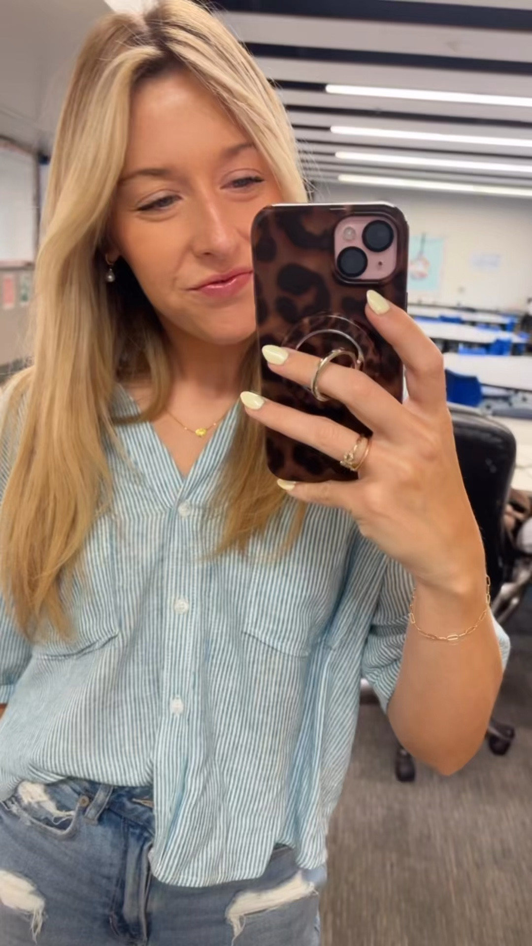 Blue for Autism Awareness today at school 🩵

#teacherootd #teacher

#LTKootd #LTKmorningroutine #LTKmomlife