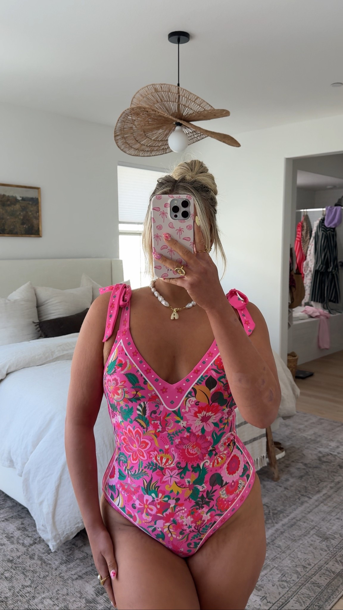 cutie one piece !! wearing a large 💘

#LTKMidsize #LTKSwim #LTKSeasonal