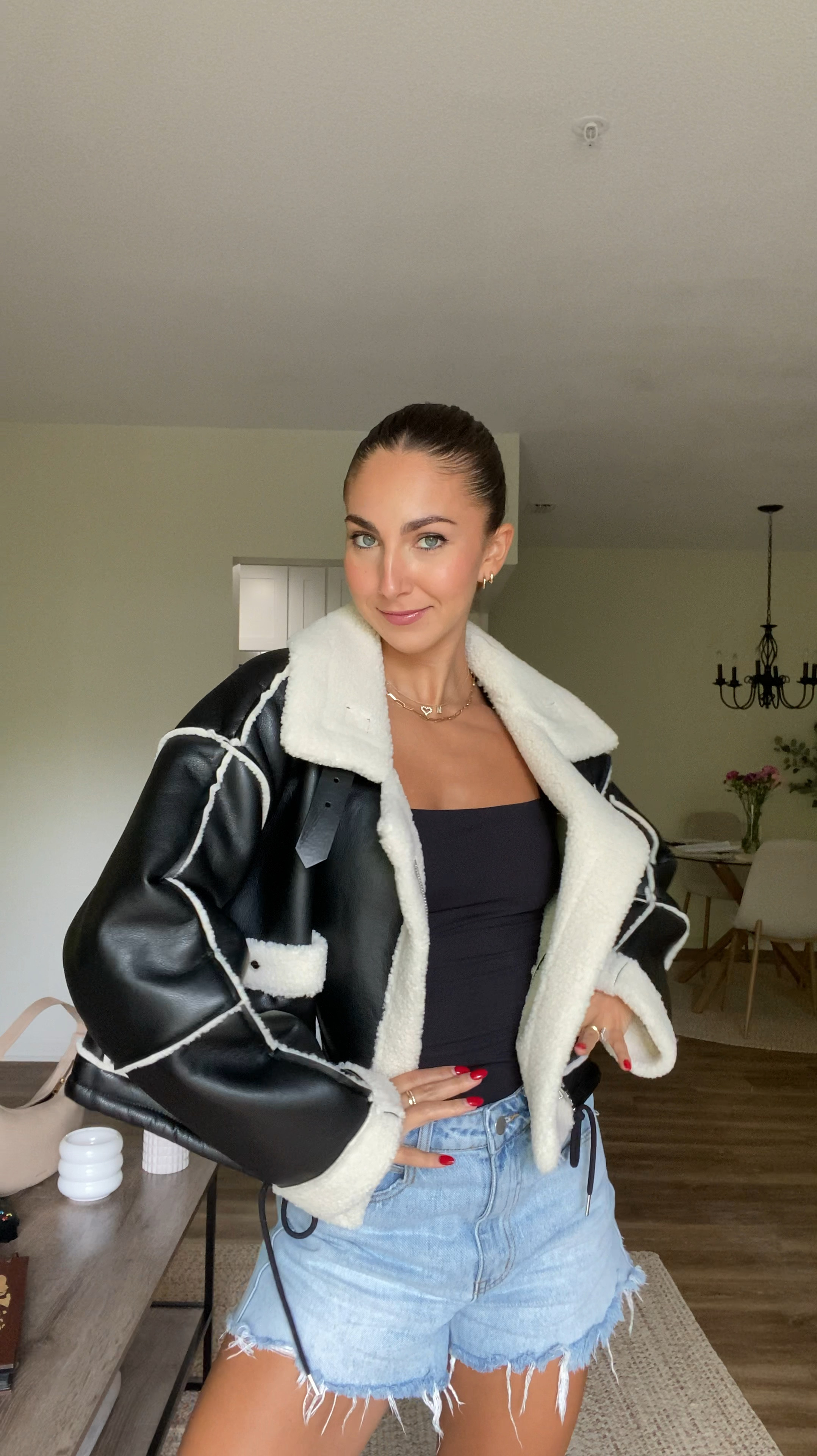 Nordstrom Sale find!! This jacket is stunning! I got a size small. 


Sale | fall | autumn | pumpkin patch outfit | fall clothes | jacket | coats | Sherpa | leather 

#LTKxNSale #LTKSaleAlert #LTKSeasonal