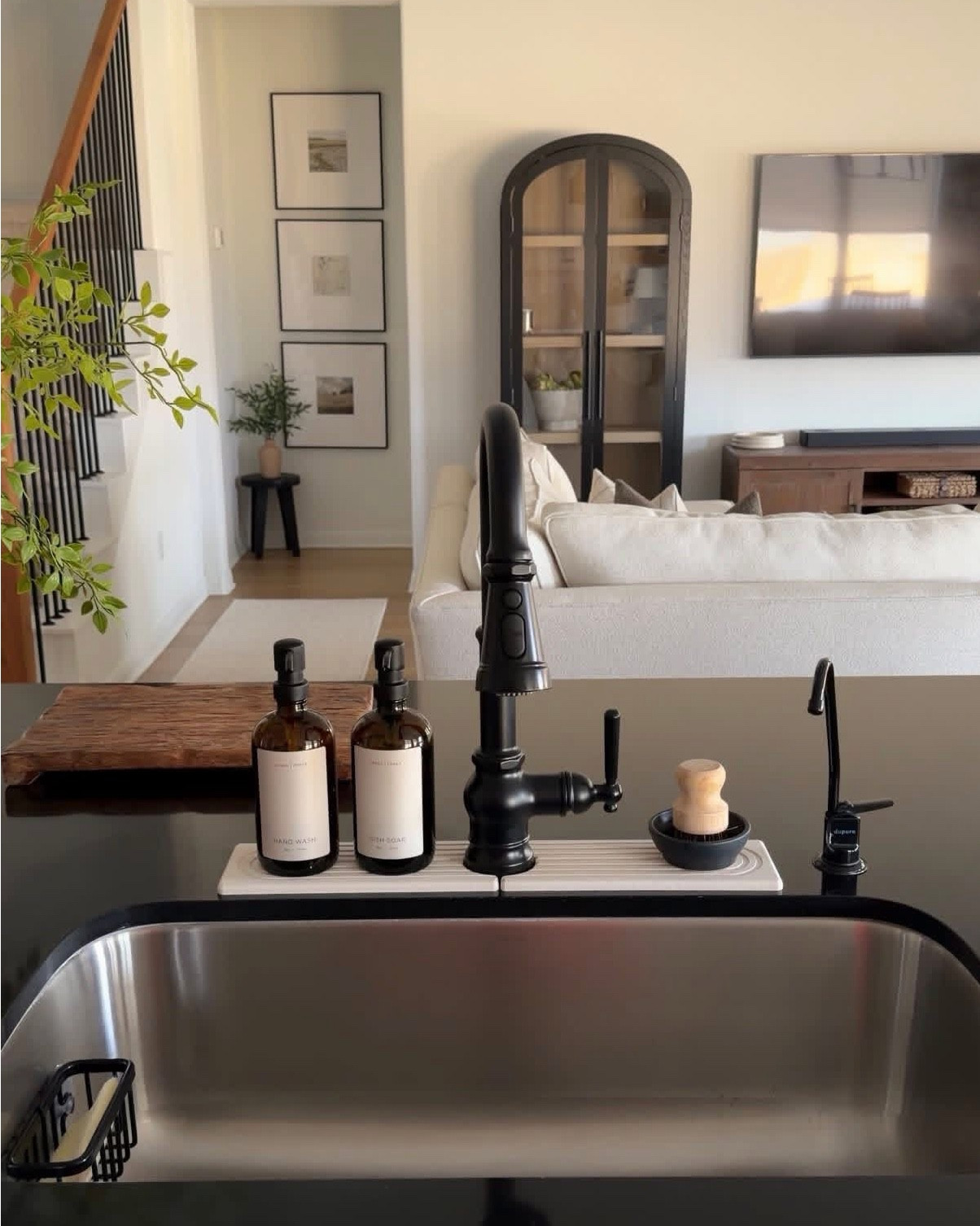 My luxury sink accessories - all from Amazon 🤌🏼

Soap dispensers, kitchen island, kitchen sink, kitchen accessories, amazon home finds #LTKSpringSale

#LTKSaleAlert #LTKdayinmylife #LTKHome