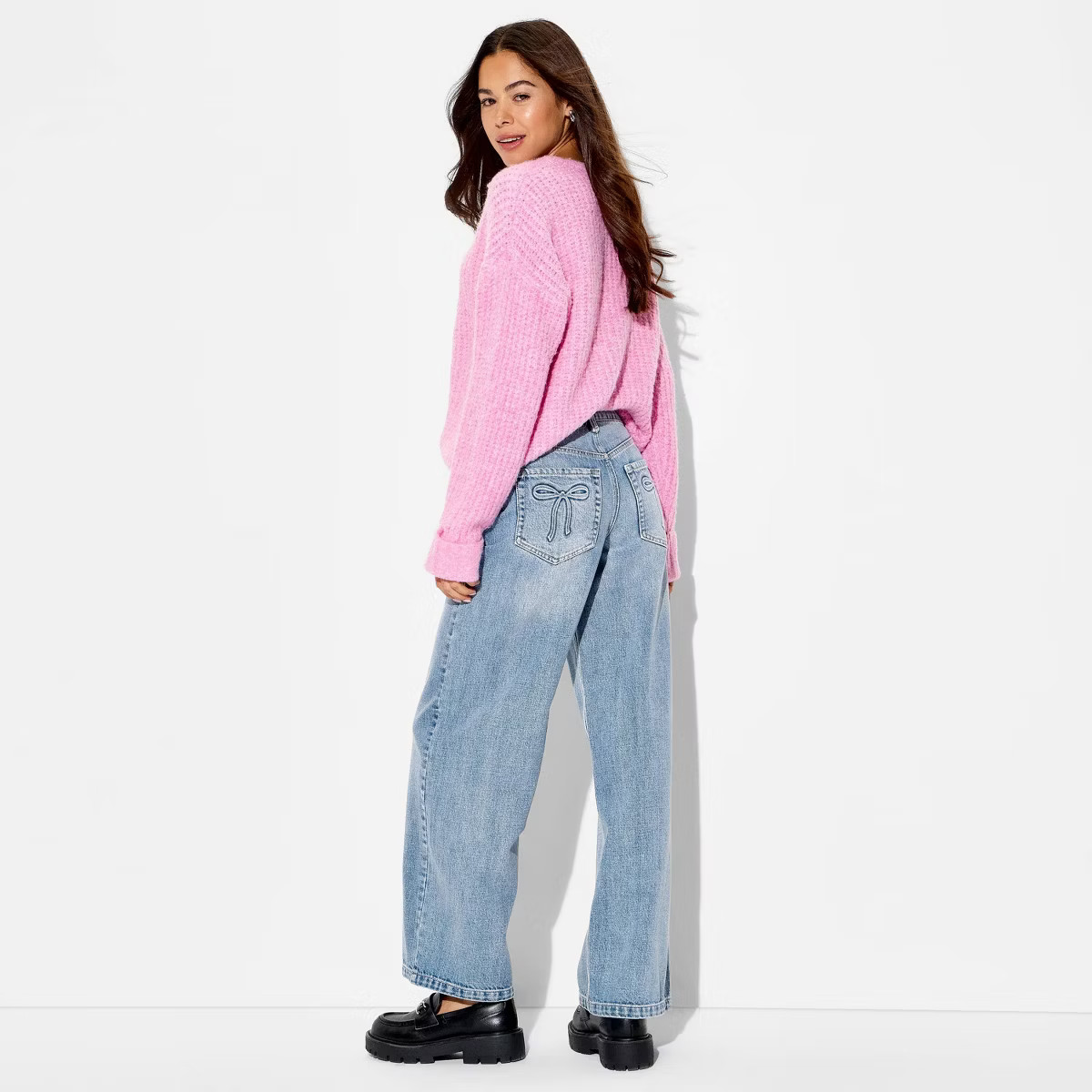 Women's Low-Rise Baggy Jeans - Wild Fable™ Light Wash | Target