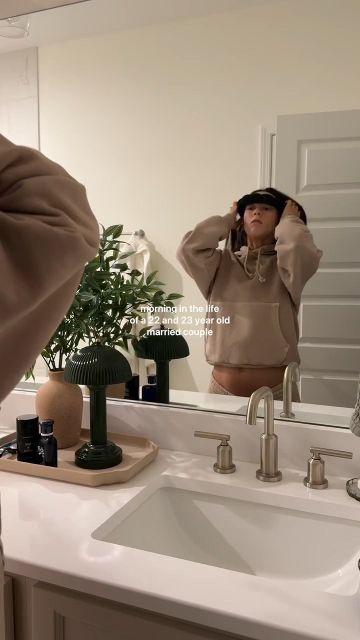 my parents have been in town for the weekend and are helping us with the nursery 🥹🫶 

p.s. all bloom products are 30% off on amazon rn! @bloomsupps #morningvlog #morninginthelife #marriage #youngmarriage #married #marriedlife #fyp #bloompartner