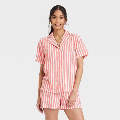 Women's Short Sleeve Collared Linen Button-Down Shirt - Universal Thread™ | Target