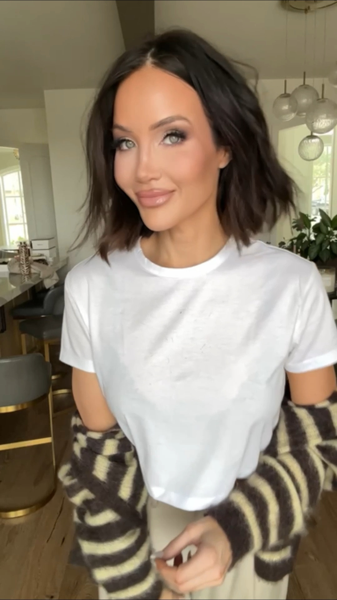 Nothing like a new ‘do 💇‍♀️
Sweater is a small
Crop top is XS
Pants are XS LONG

Also special shout out for my new texture spray!  Works beautifully and smells like a dream 💭 

#LTKBeauty #LTKselfcare #LTKgrwm