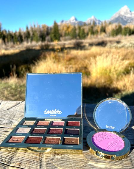 Tarte holiday sets are here plus favorites!

Tarte
Tarte holiday 
Beauty gifts
Stocking stuffers
Stocking stuffer 
Stocking stuffers 2022
Gifts for mother
Gifts for teens
Tarte sale
Eyeshadow pallet
Best blush
Best concealer
Tarte concealer 
Tarte Eye shadow





#LTKGiftGuide #LTKHoliday #LTKbeauty