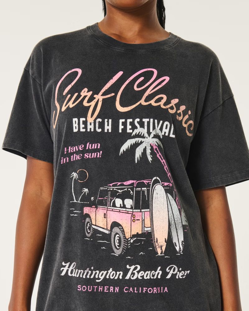 Women's Oversized Surf Classic Beach Festival Graphic Tee | Women's Tops | HollisterCo.com | Hollister (US)