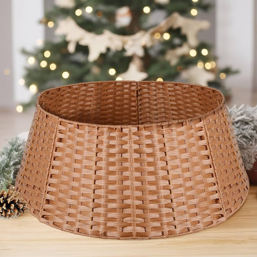 26in Farmhouse Christmas Tree Collar, Rattan Woven Christmas Tree Base Cover, Christmas Tree Bask... | Amazon (US)
