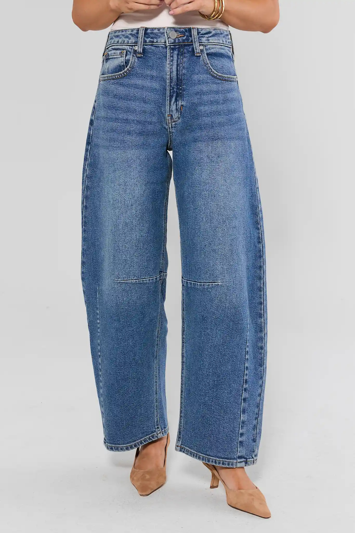 Harper Medium Wash Barrel Jeans | Avara
