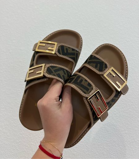 Love these sandals!!!! So comfortable and they come in tons of different colors!!!! 

#LTKGiftGuide #LTKswim #LTKshoecrush