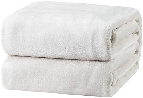 Bedsure Fleece Blanket King Size White Lightweight Super Soft Cozy Luxury Bed Blanket Microfiber | Amazon (US)