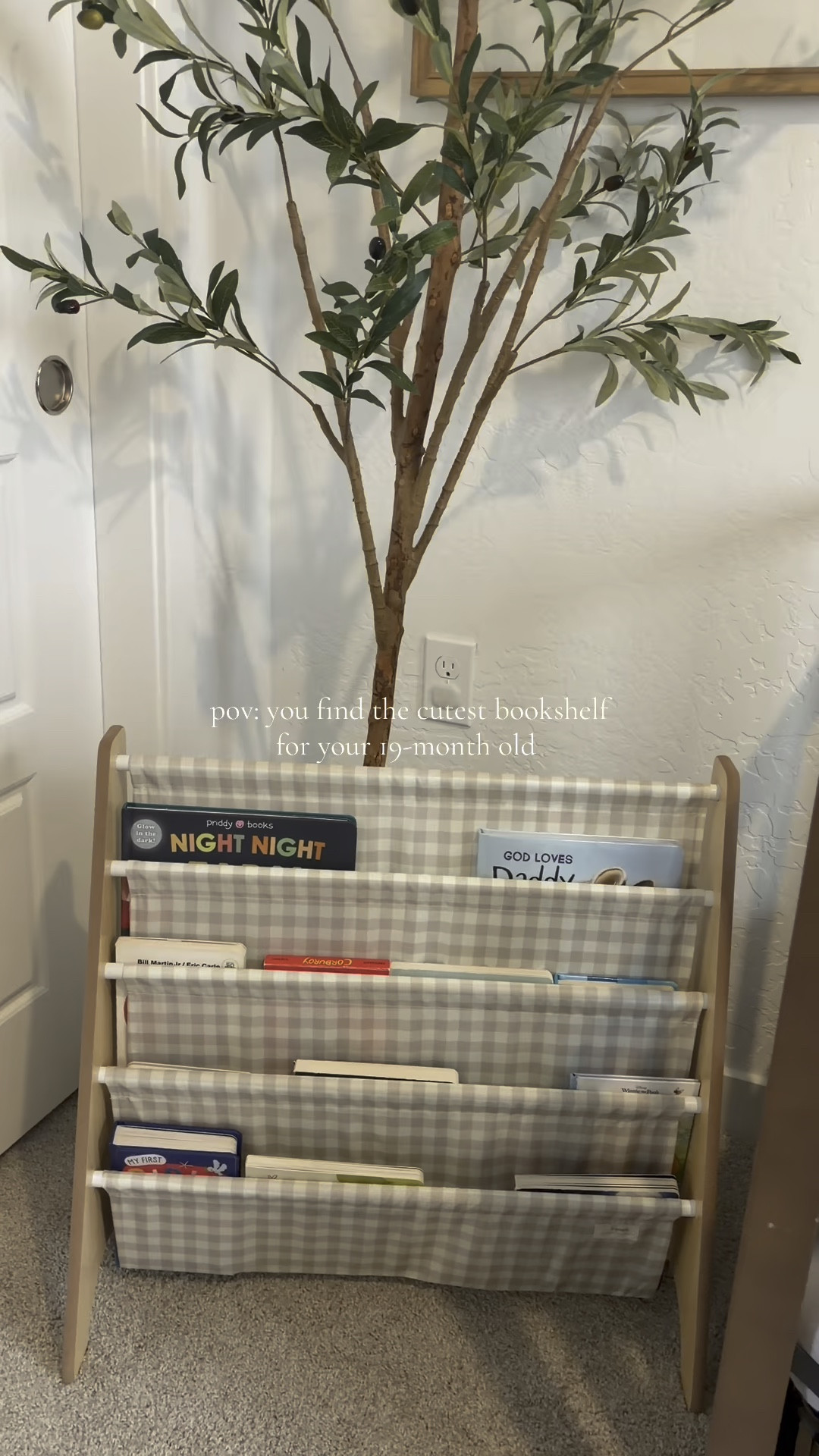 Cute and practical gingham patterned bookshelf . 



#LTKmomlife #LTKstorytime #LTKKids