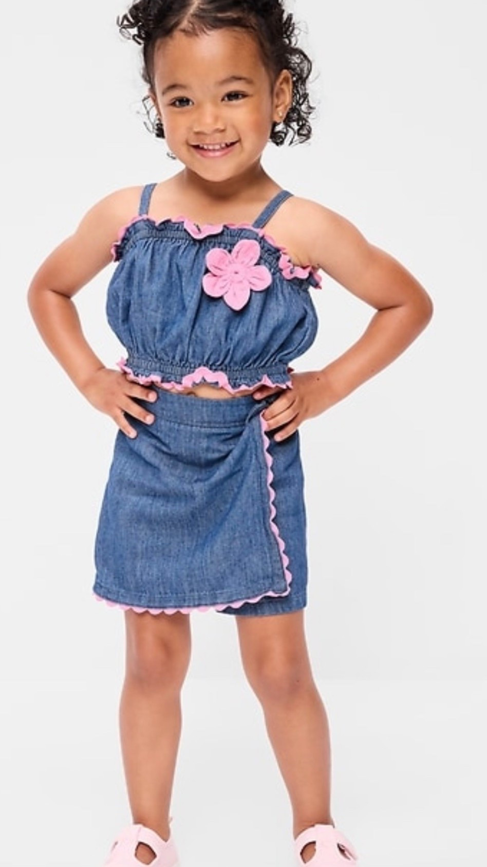 50% off 2 days only at old navy. Toddler girls. Summer looks. Vacation looks. Summer clothes. Girls clothes. Toddler summer looks. Baby girls. Baby girl clothes. Daycare. Sister matching. Sibling matching. Family Matching. Mother’s Day looks 

#LTKKids #LTKBaby #LTKootd