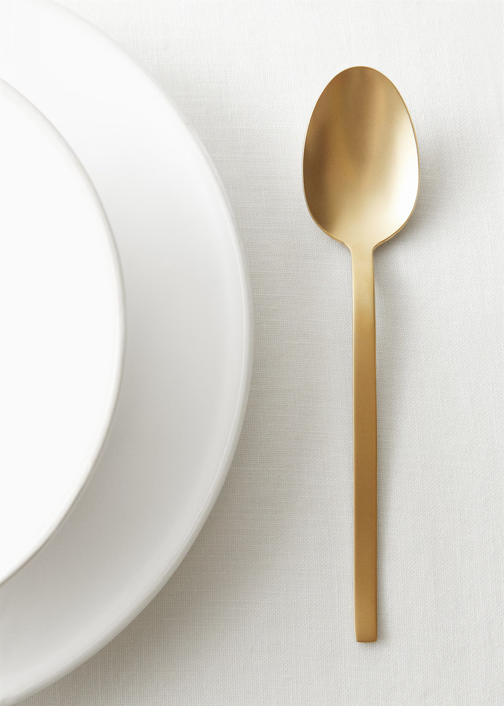 4er-Pack goldfarbene Löffel aus 100 % Stahl | MANGO (DE)