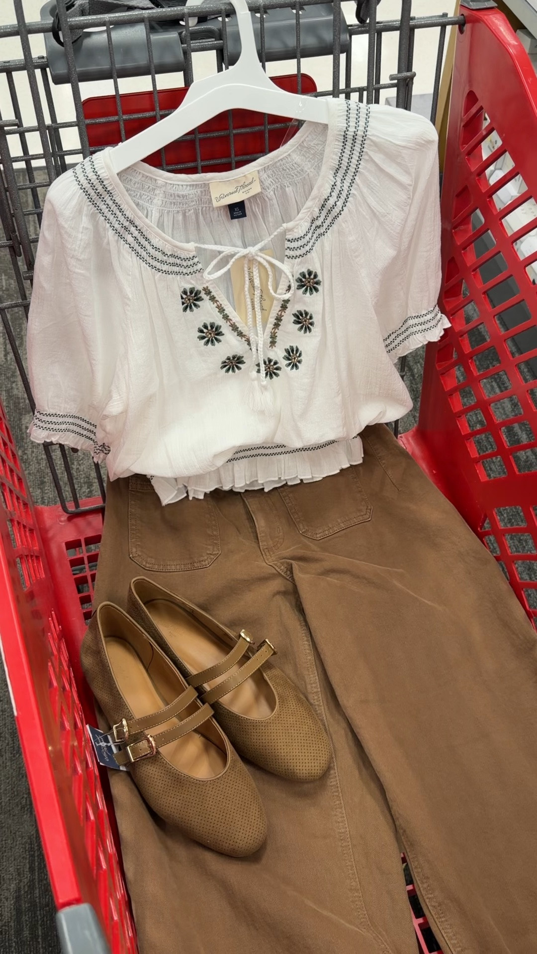 Target outfit idea with these brown jeans, super popular right now, and a boho top. #targetstyle #targetcreator