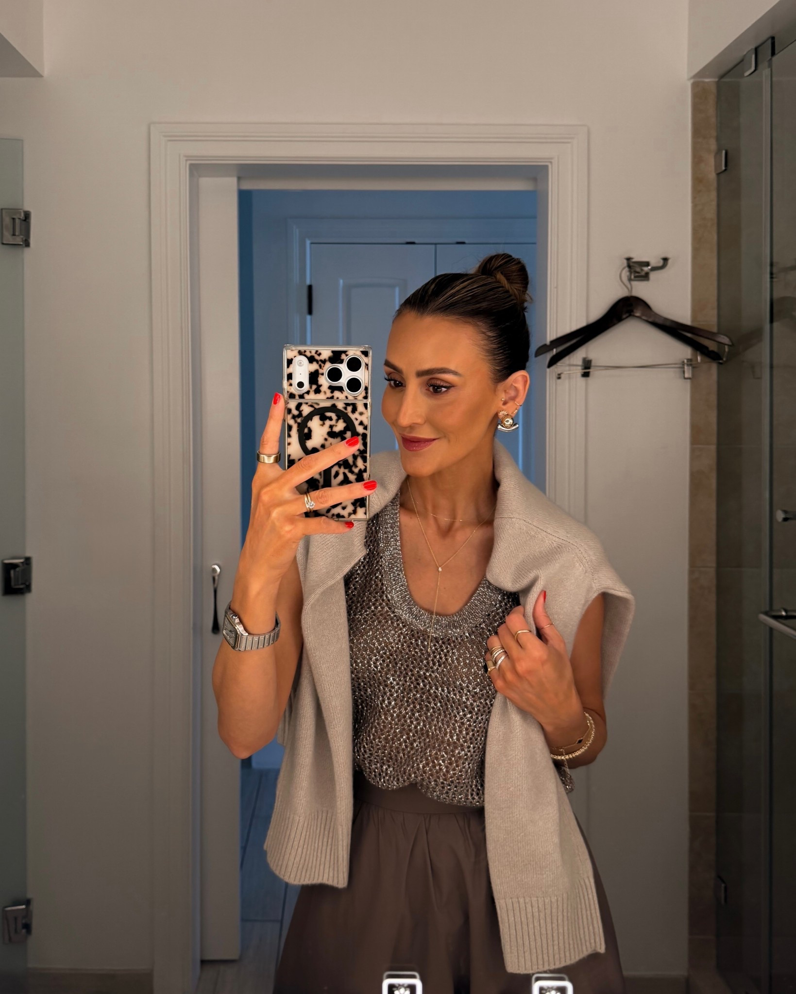 Heading to the wine train 🚊🍷 bit had to share the cashmeres that are always in my luggage! At this point I have one to match each of my outfits! Size xs - year round pieces! 

#LTKgrwm #LTKSeasonal #LTKootd