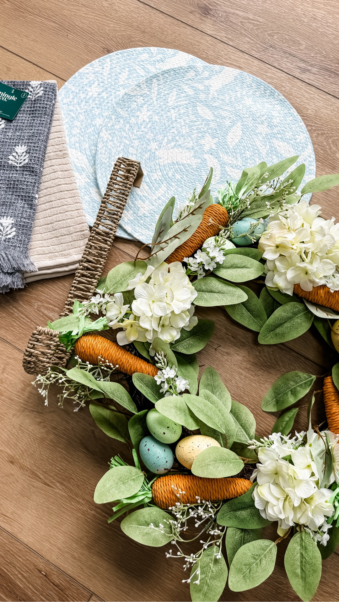 Did a little spring home refresh. Got everything @kohls as it’s all 20% off right now with code SHOPPER20. #AD #kohlspartner #kohlsfinds 

Pillows, home decor, spring home decor, spring decor, easter decor

#LTKHome #LTKSaleAlert