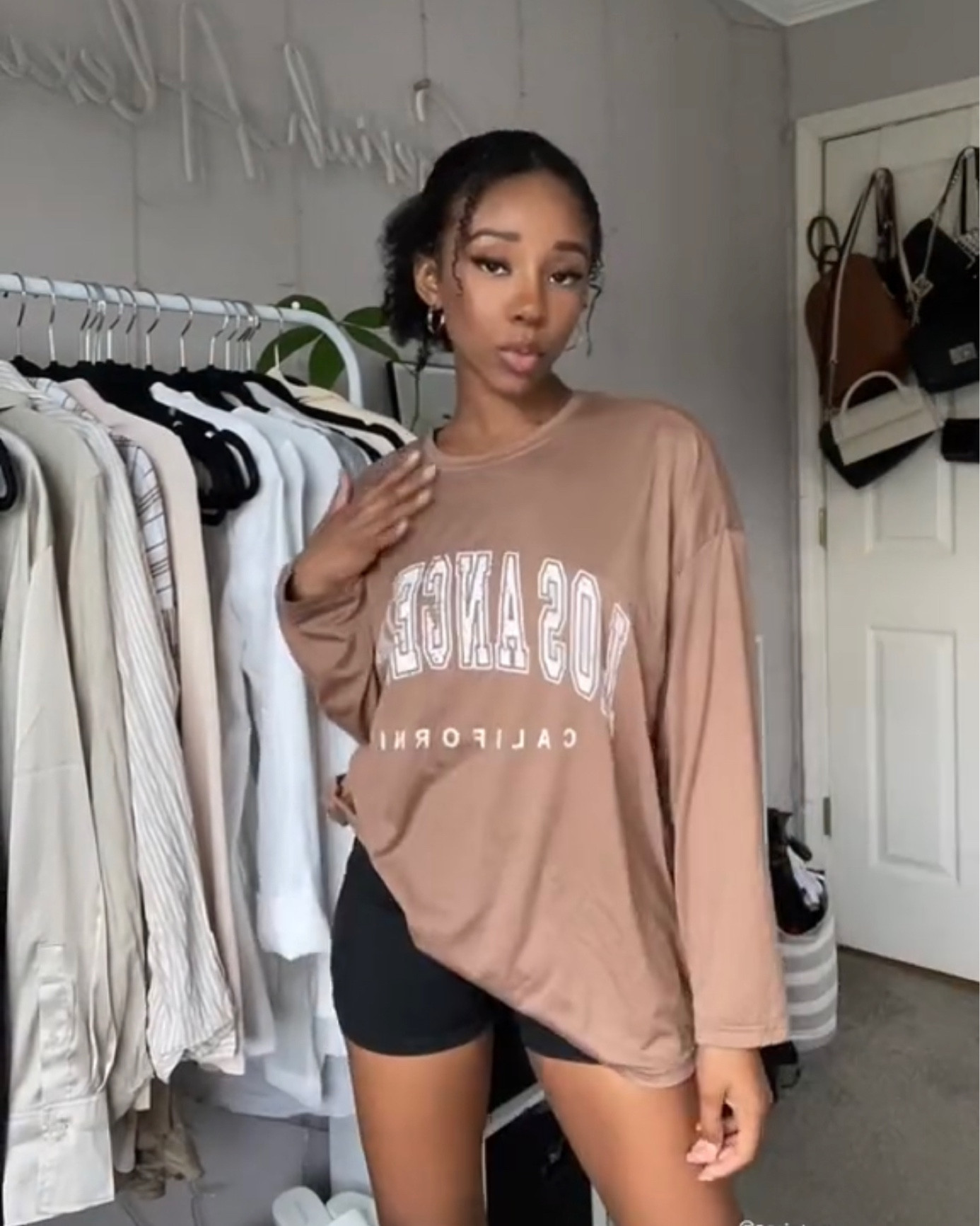 Long sleeve graphic tee 🫶🏽

#LTKstyletip #LTKfit #LTKunder50