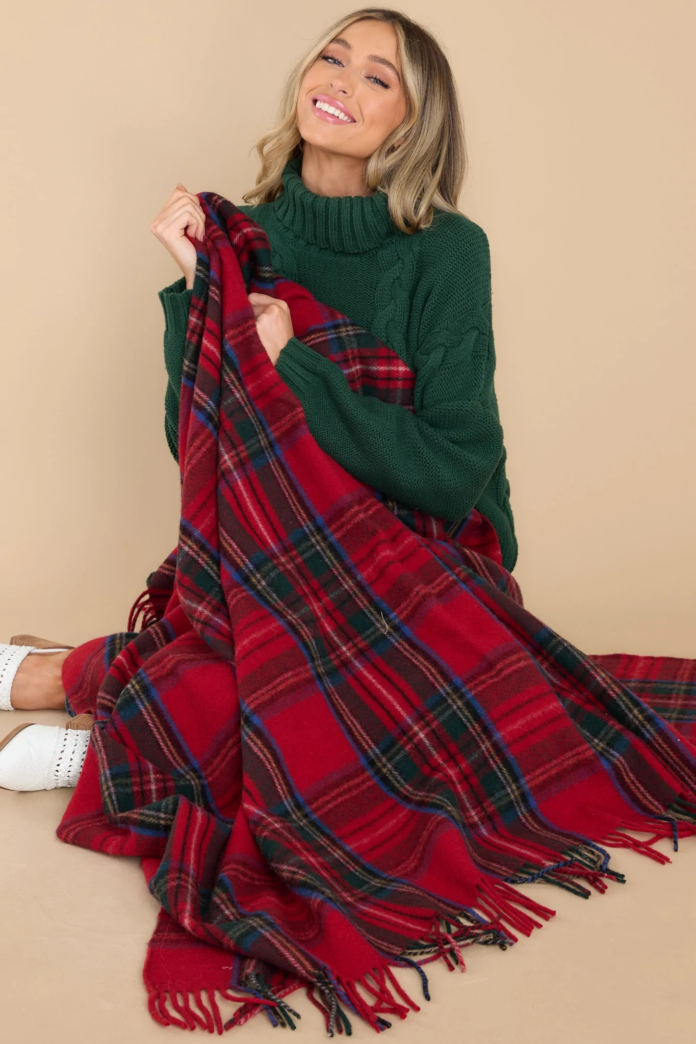 Royal Stewart Tartan Deluxe Wool Blanket | Red Dress 
