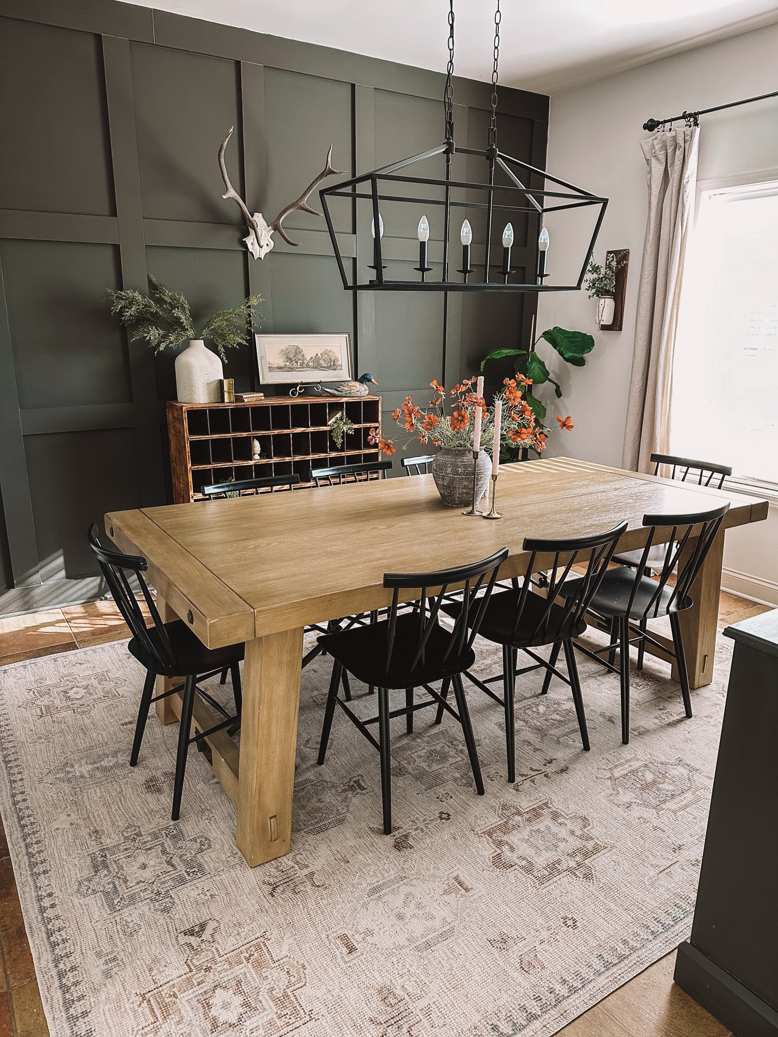 Spring dining table decor

#LTKSeasonal #LTKhome