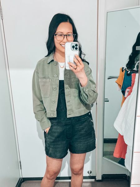 Crop utility jacket, wearing XS but would go tts with a small
Denim short overalls, I sized up to a medium
