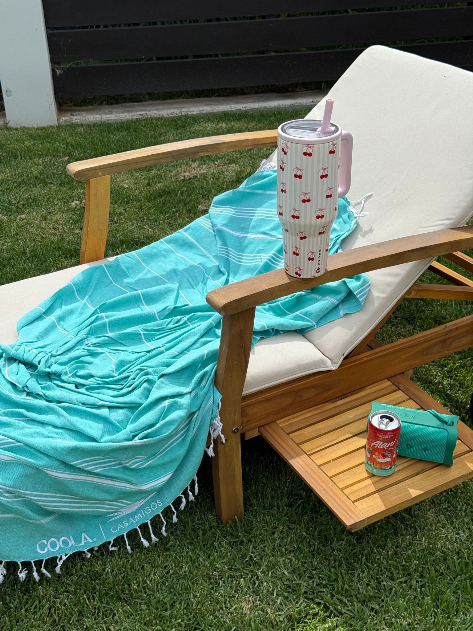 this sun chair is the BEST 🌞 currently on sale & comes in 4 colors!!!
