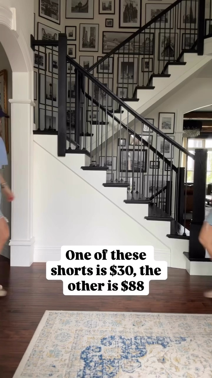 Which one is which!? Such a great splurge and save find! 

@Target is on the right, @Madewell on the left 😉

#LTKgrwm #LTKootd