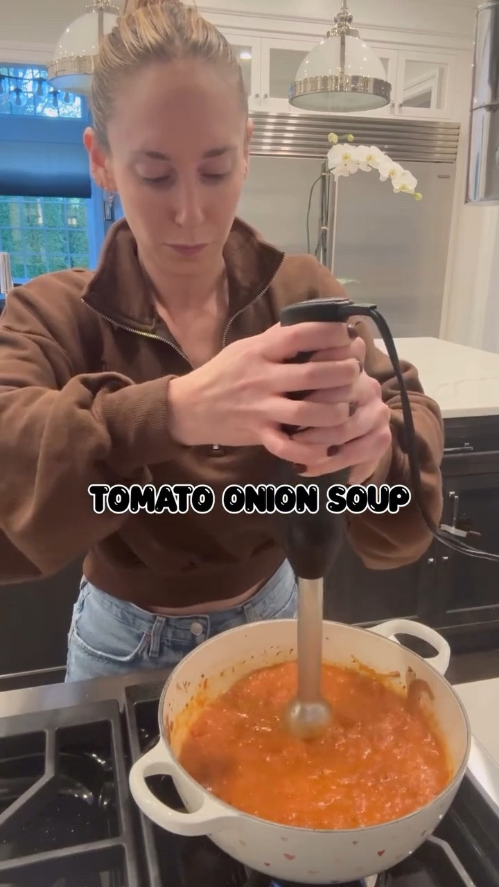 Links to everything you might be interested in from this onion tomato soup reel :)