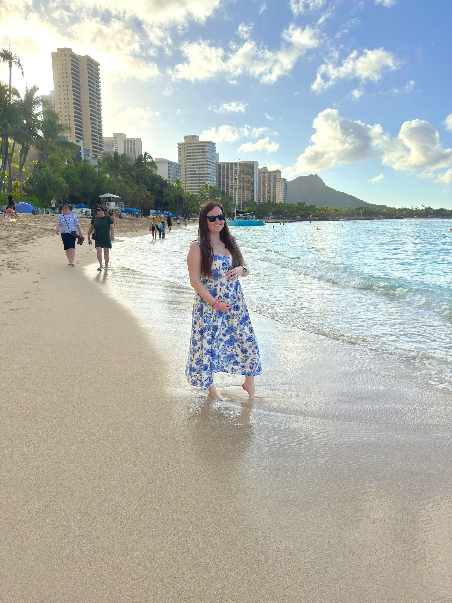 We love a good morning stroll on the beach especially if that stroll is in Hawaii 🫶🏻 spring break outfit, vacation outfit, spring dress, resort wear, sunglasses, sunnies, Tory Burch sandals 

#rdbabe #shopreddress #reddressboutique #vacationdress #springbreakoutfit #vacationoutfit 

#LTKBump #LTKTravel #LTKSeasonal