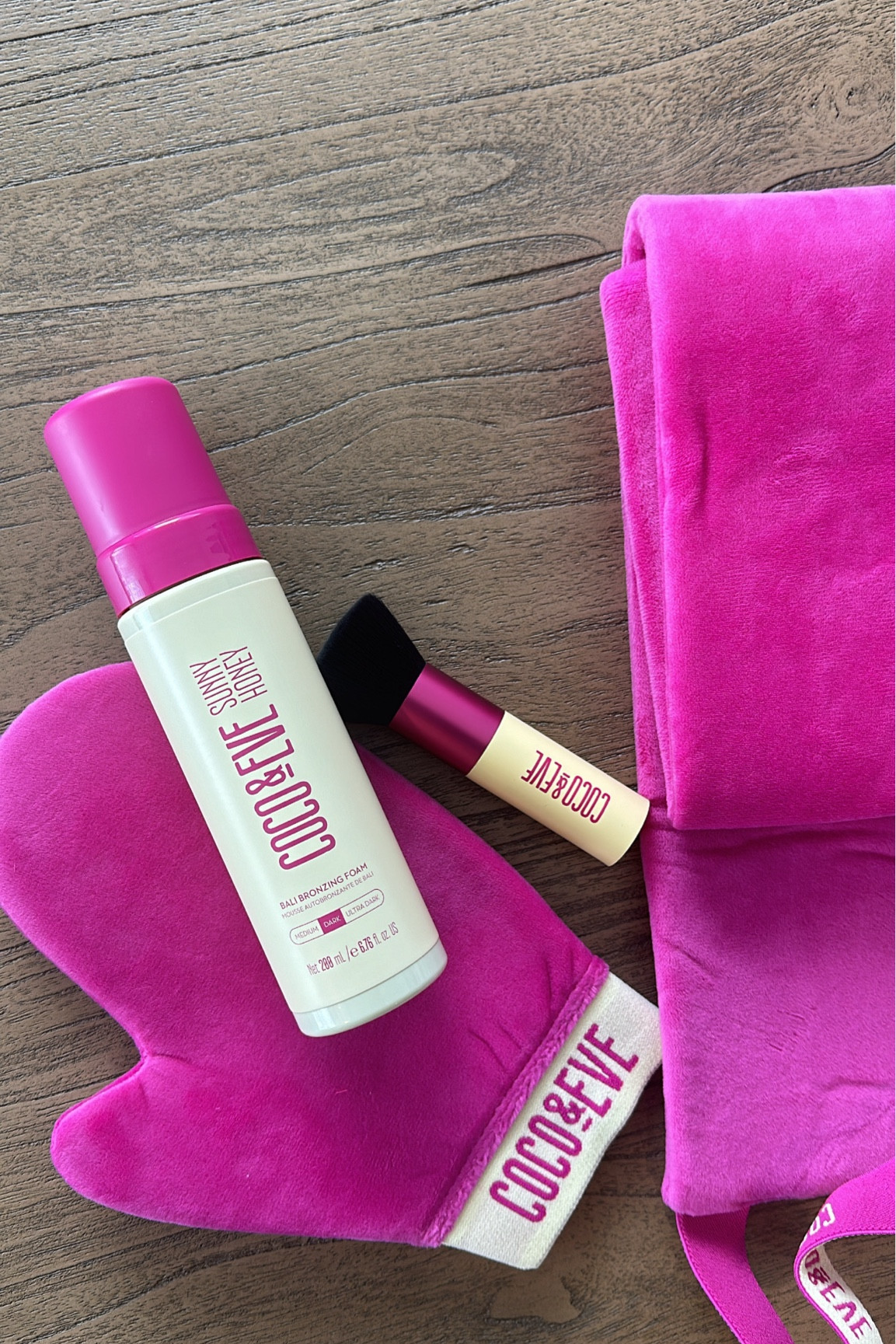 Love this tanner! I wear shade dark!

#LTKBeauty