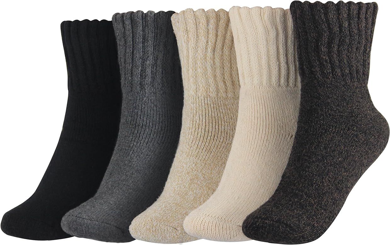 BenSorts Women's Winter Boots Socks Thick Warm Cozy Crew Socks Solid Color Gifts | Amazon (US)