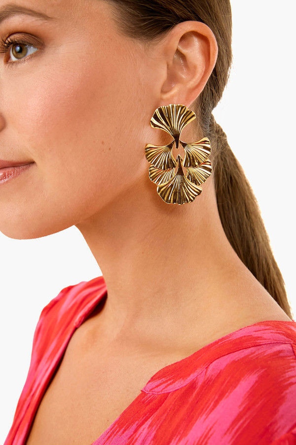 Gold Ginkgo Leaf Earrings | Tuckernuck (US)