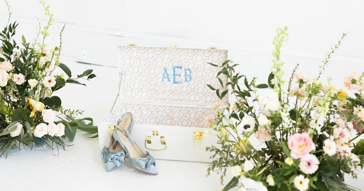 The Graduation Petite Trunk | Petite Keep, LLC
