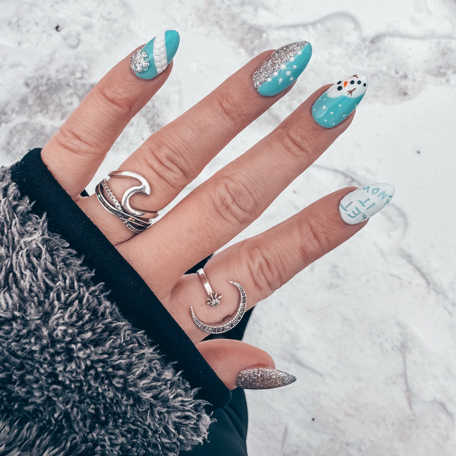 First nail set of the year🩵❄️ 

#LTKBeauty #LTKSeasonal